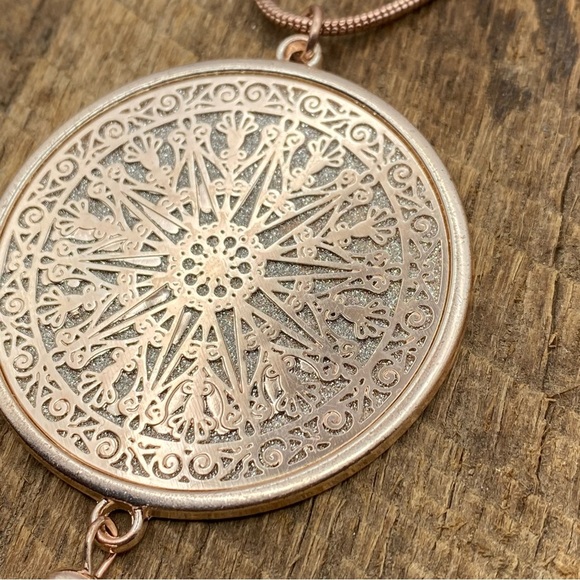 MOLOCH Tassel Fringe Circle Pendent Druzy Background Long Necklace - Picture 5 of 6